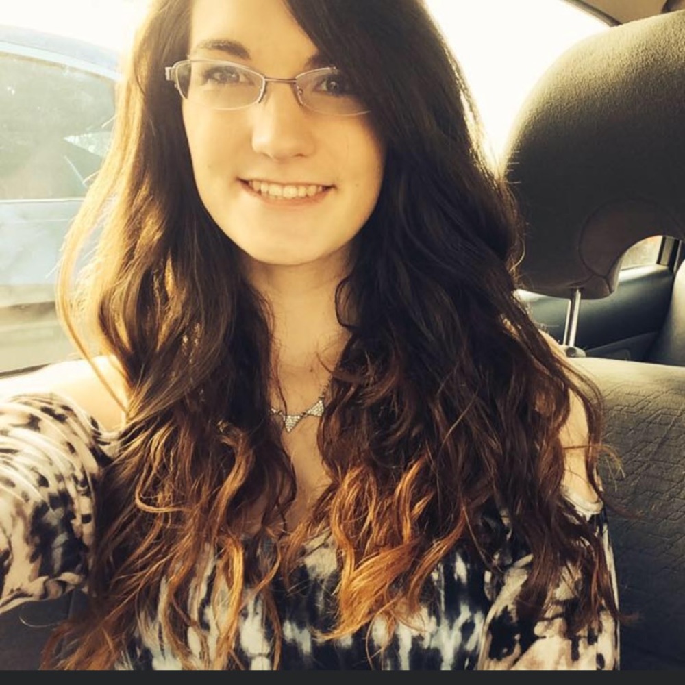 Meet your Posher, Krystal